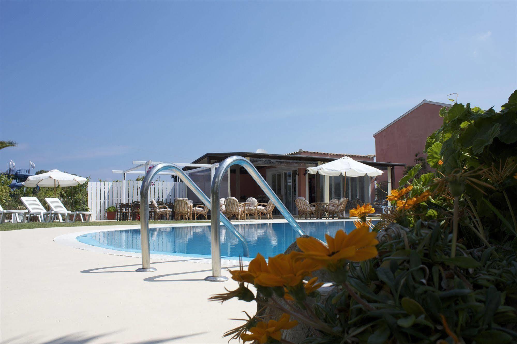 Chrysanthy Apartments Σιδάρι Εξωτερικό φωτογραφία